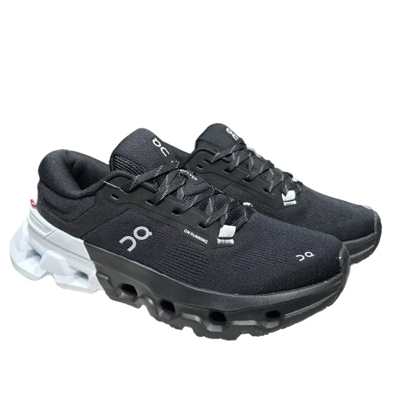 Women's On Running Cloudflyer 5 Black / White